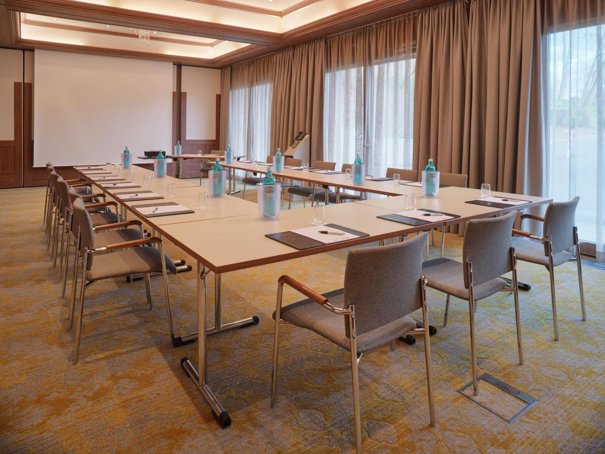 Kranz Parkhotel Зигбург Екстериор снимка